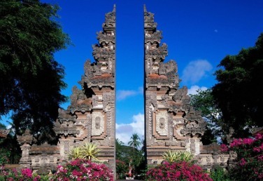 indonezia_bali_merci.travel-min